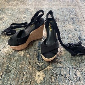 Lulus Lace up wedges